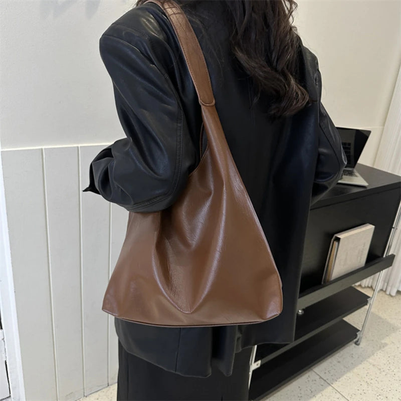 Effortless Everyday Leather Bucket Tote Bag