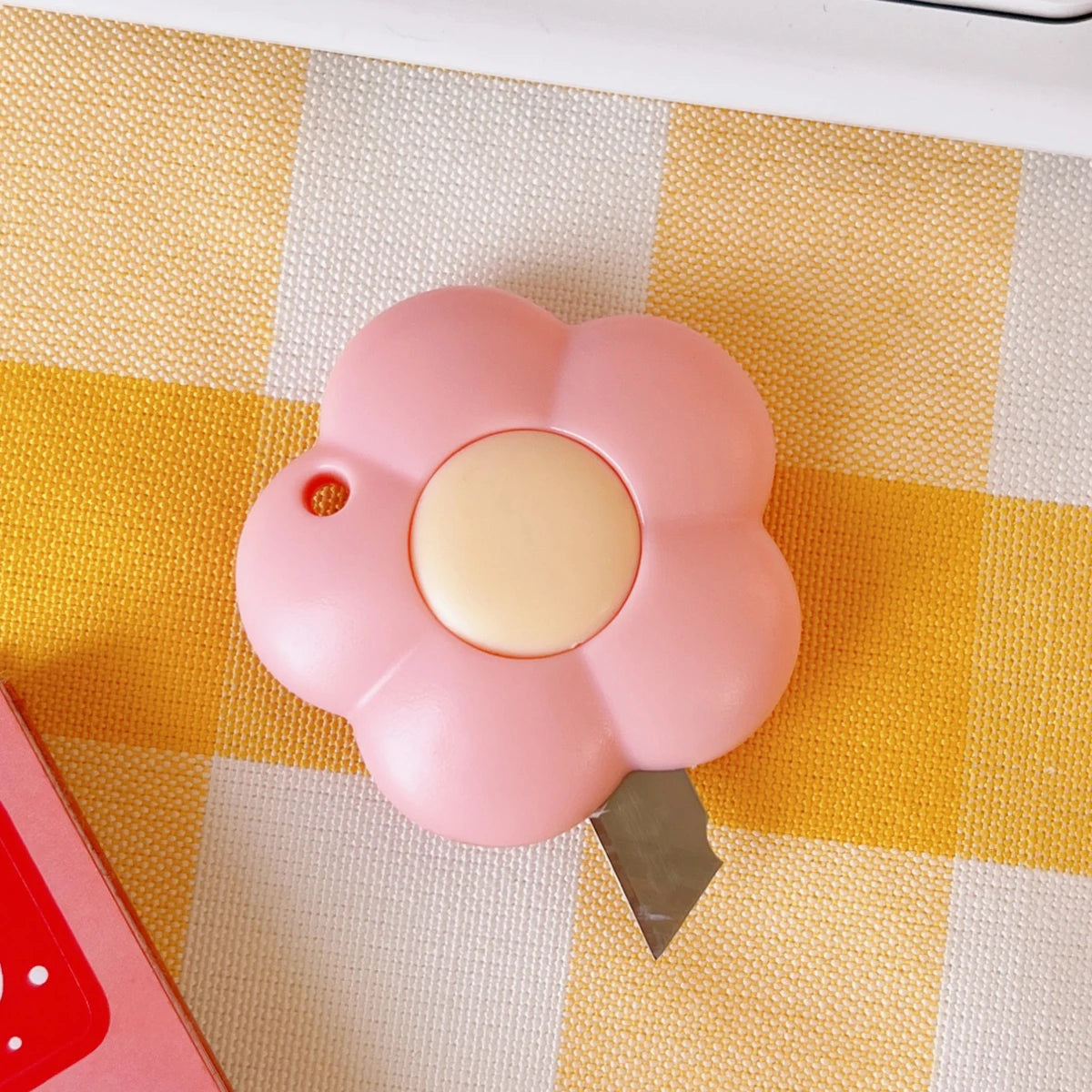 Mini Bloom Buddy Paper Cutters