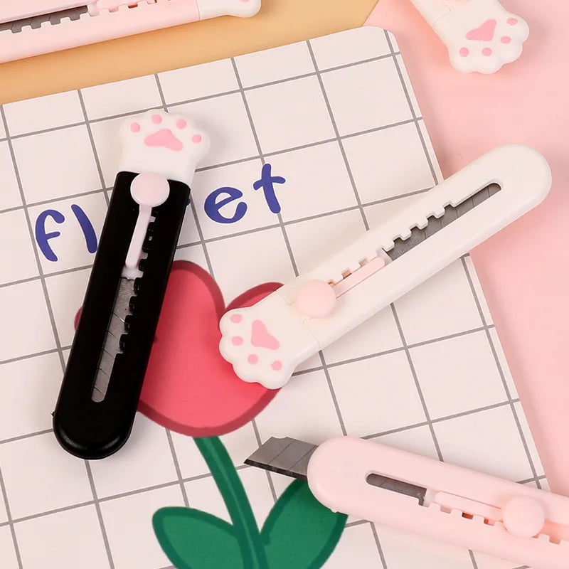 Pawsome Kitty Claw Paper Cutter