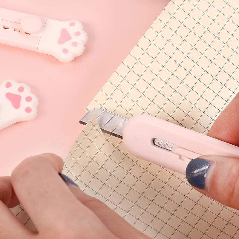 Pawsome Kitty Claw Paper Cutter
