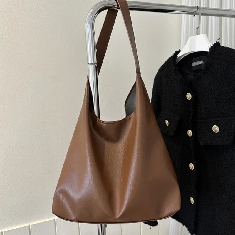 Effortless Everyday Leather Bucket Tote Bag