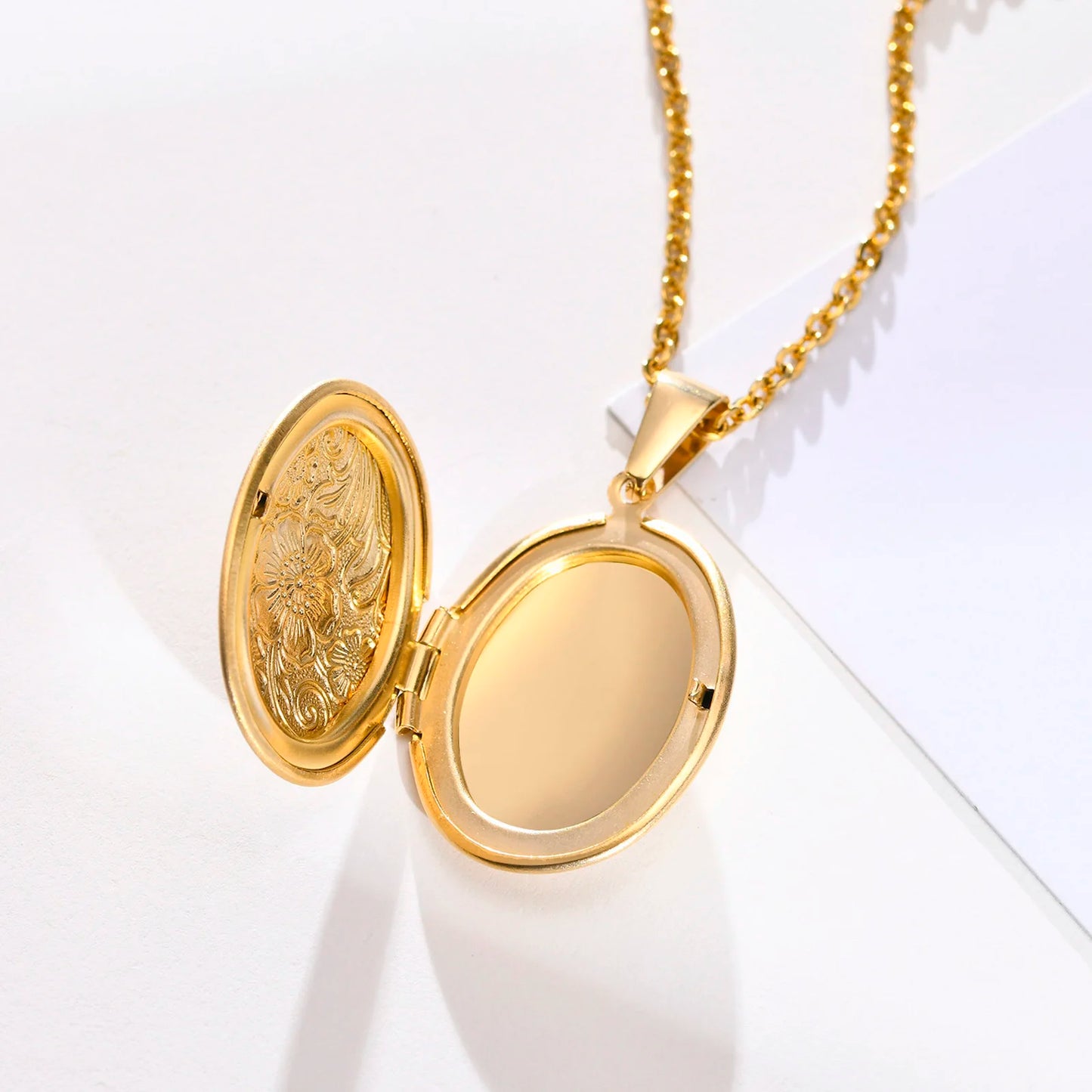 Hold Me Close Photo Locket