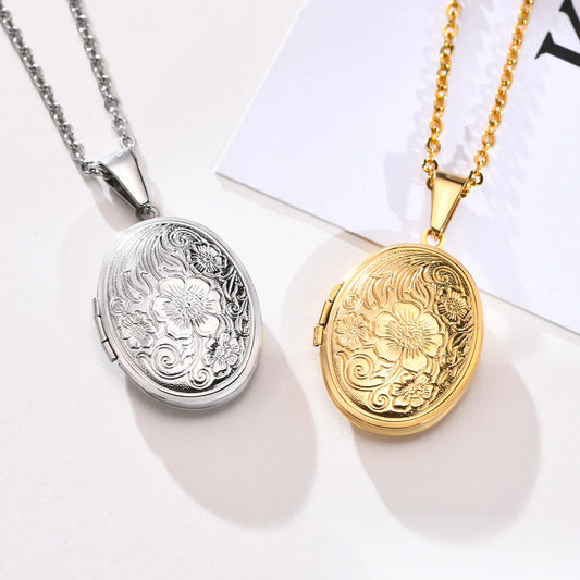 Hold Me Close Photo Locket