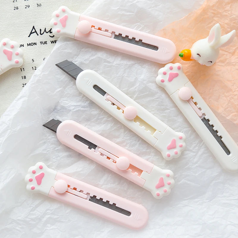 Pawsome Kitty Claw Paper Cutter