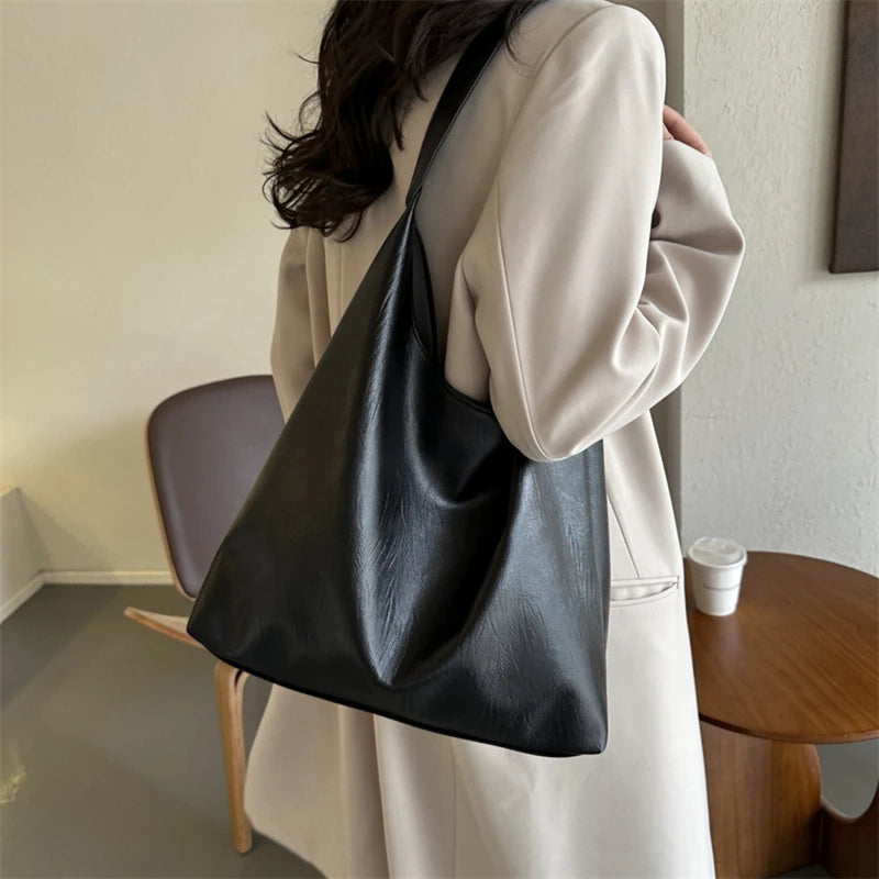 Effortless Everyday Leather Bucket Tote Bag