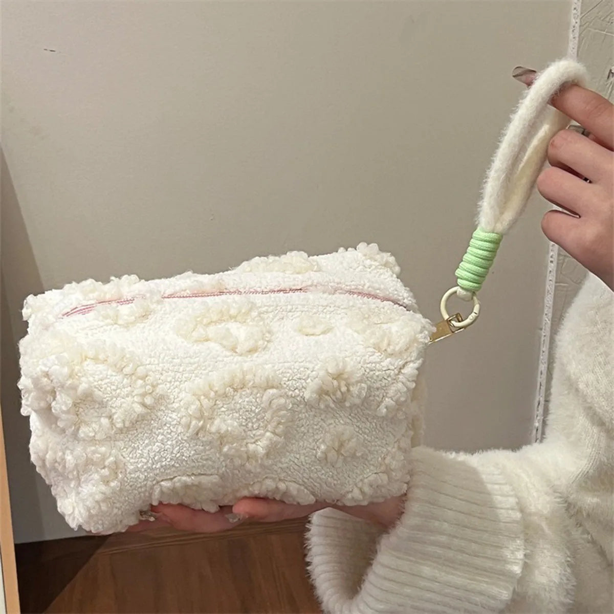 Fluffy Cloud Plush Love Print Cosmetic Pouch